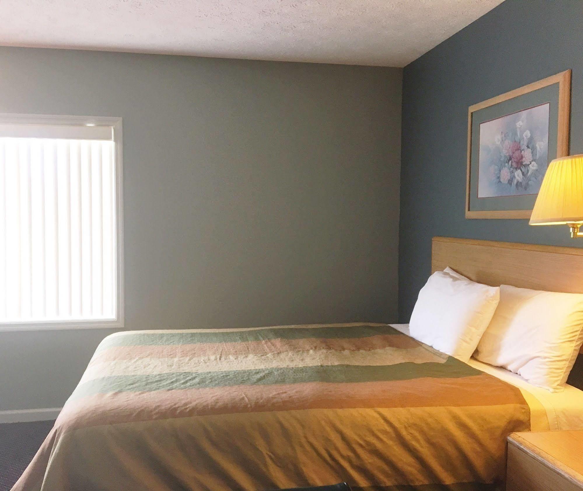 Overton Motel Livingston Экстерьер фото